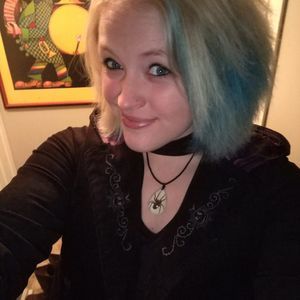 Meet your Posher, Linsi